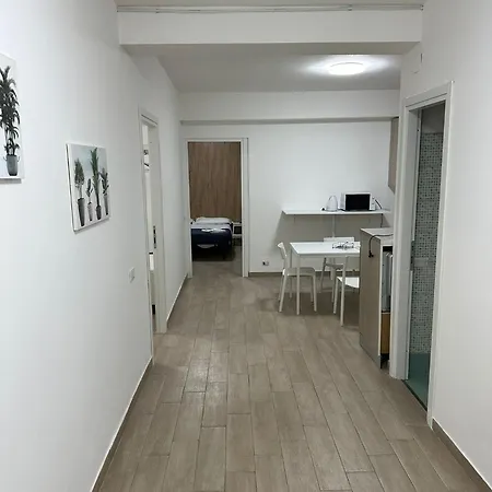 Rhome Tiburtina * Rome