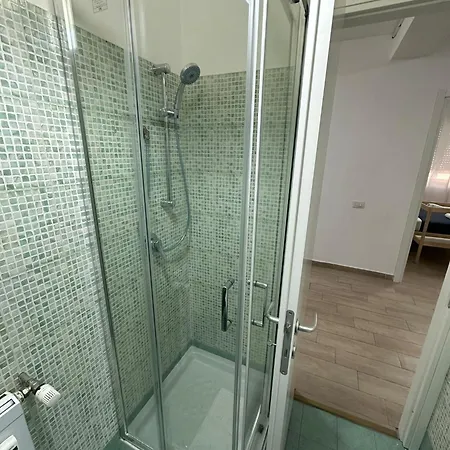 Rhome Tiburtina Apartament *